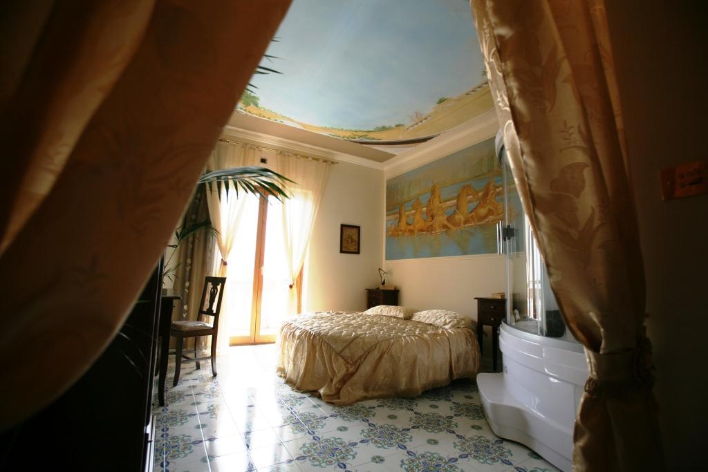 Hotel Sottovento Sant'Egidio del Monte Albino Exterior photo